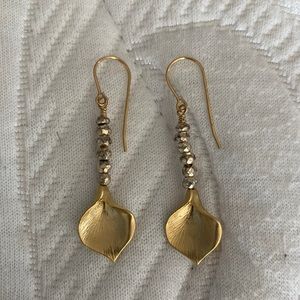 Gold/silver leaf dangle earrings